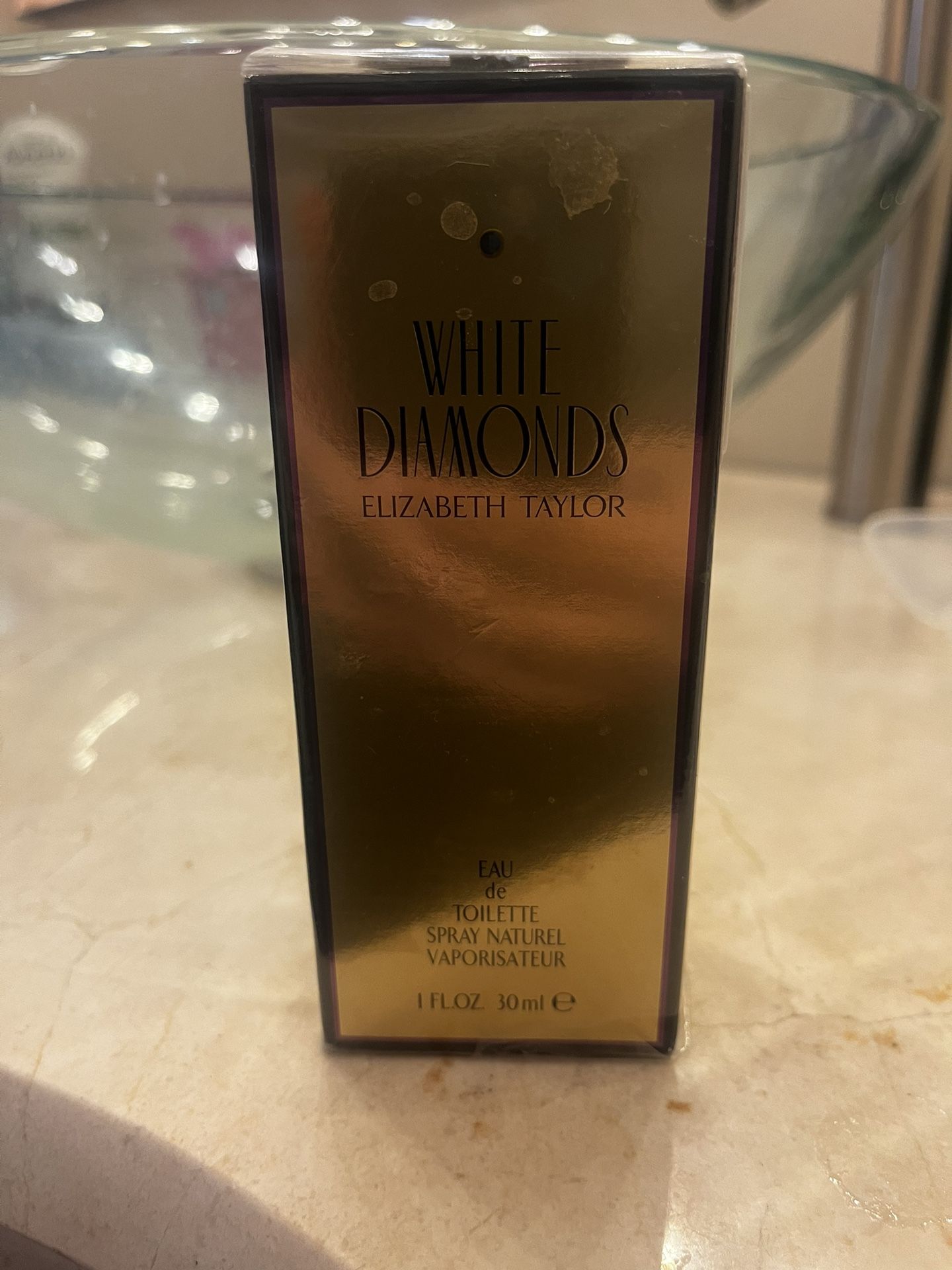 White Diamond perfume