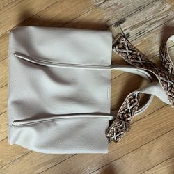 Cream-colored Pebbled Faux Leather Tote Bag