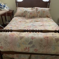 Antique Bed 