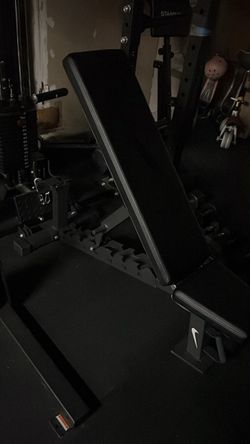 Nike Strength Adjustable rolling bench