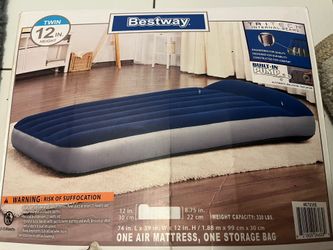 $30 ! Twin Brand New With Pillow + Built In Air