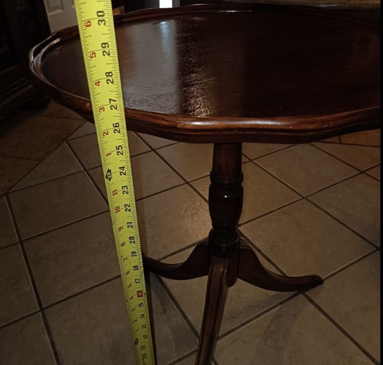Antique Wood Round Accent Table with Pedestal Base