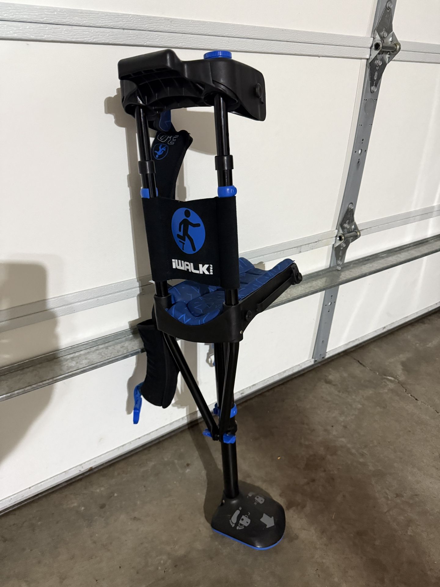 iWalk 3.0 Relaxed Crutches