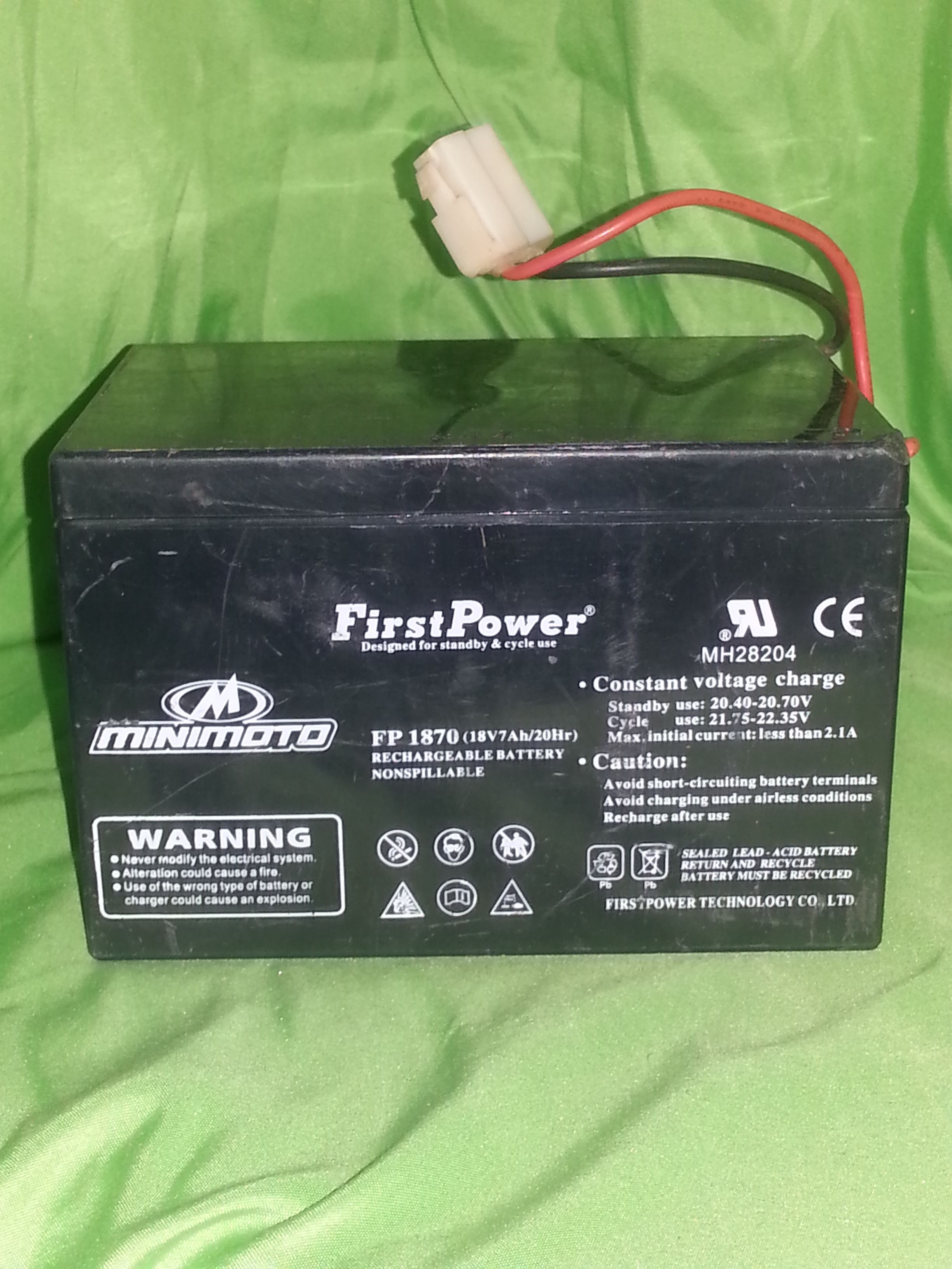 MINIMOTO BATTERY 18V 7AH HONDA SPORT RACER SCOOTER FP1870 MH28204