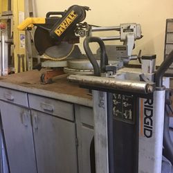 Compound Miter Saw & Rolling Stand
