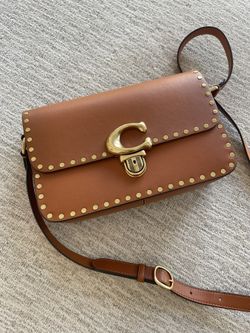 Coach Shoulder / Crossbody bag - Like New! 