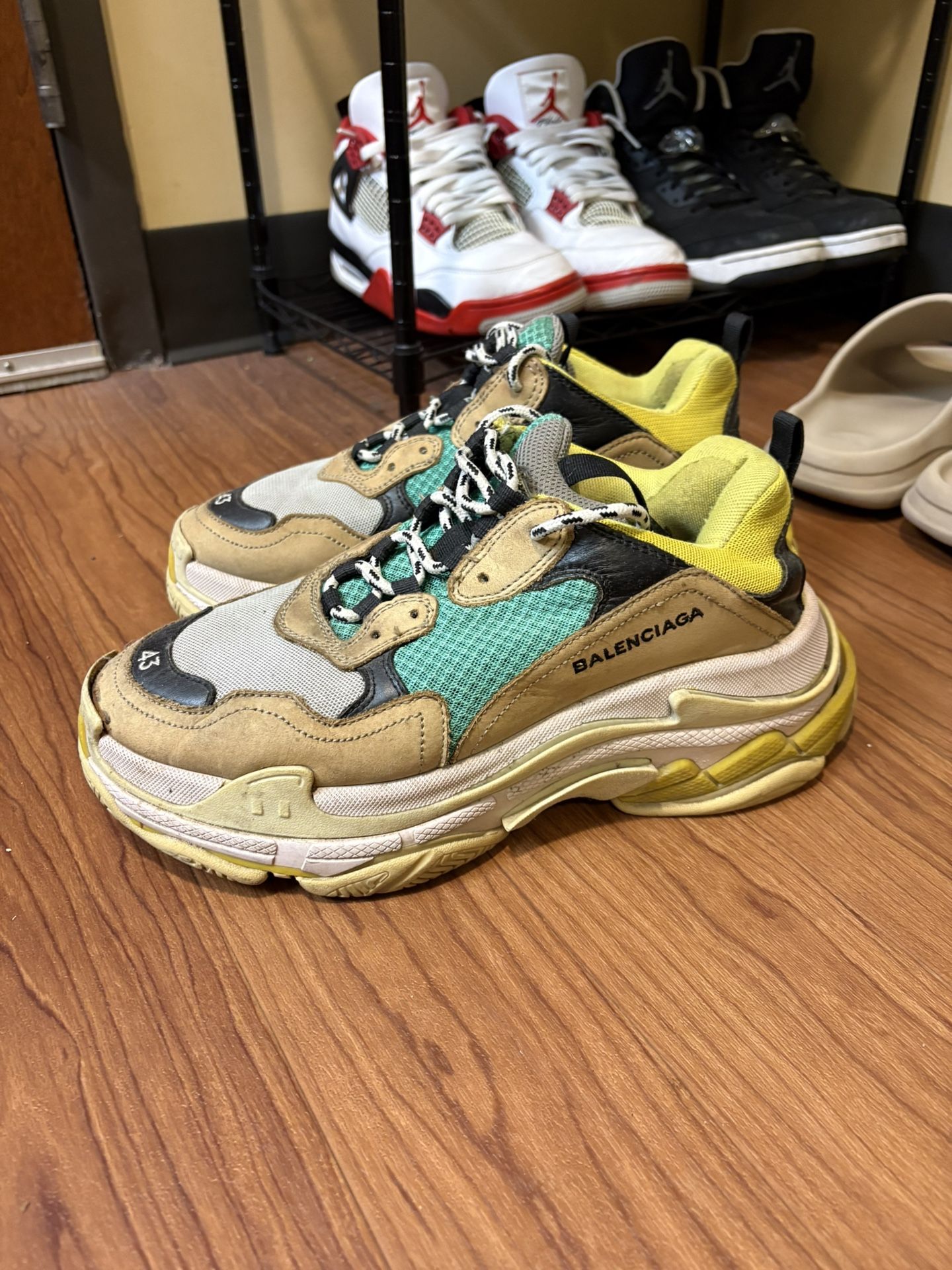 Balenciaga Triple S Size 43 / 10 - ackmumias.com display picture 1