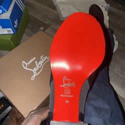 Authentic Christian Louboutin Women’s 
