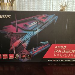 🎮 Gigabyte AORUS Radeon RX 6700 XT - Excellent Condition 🎮