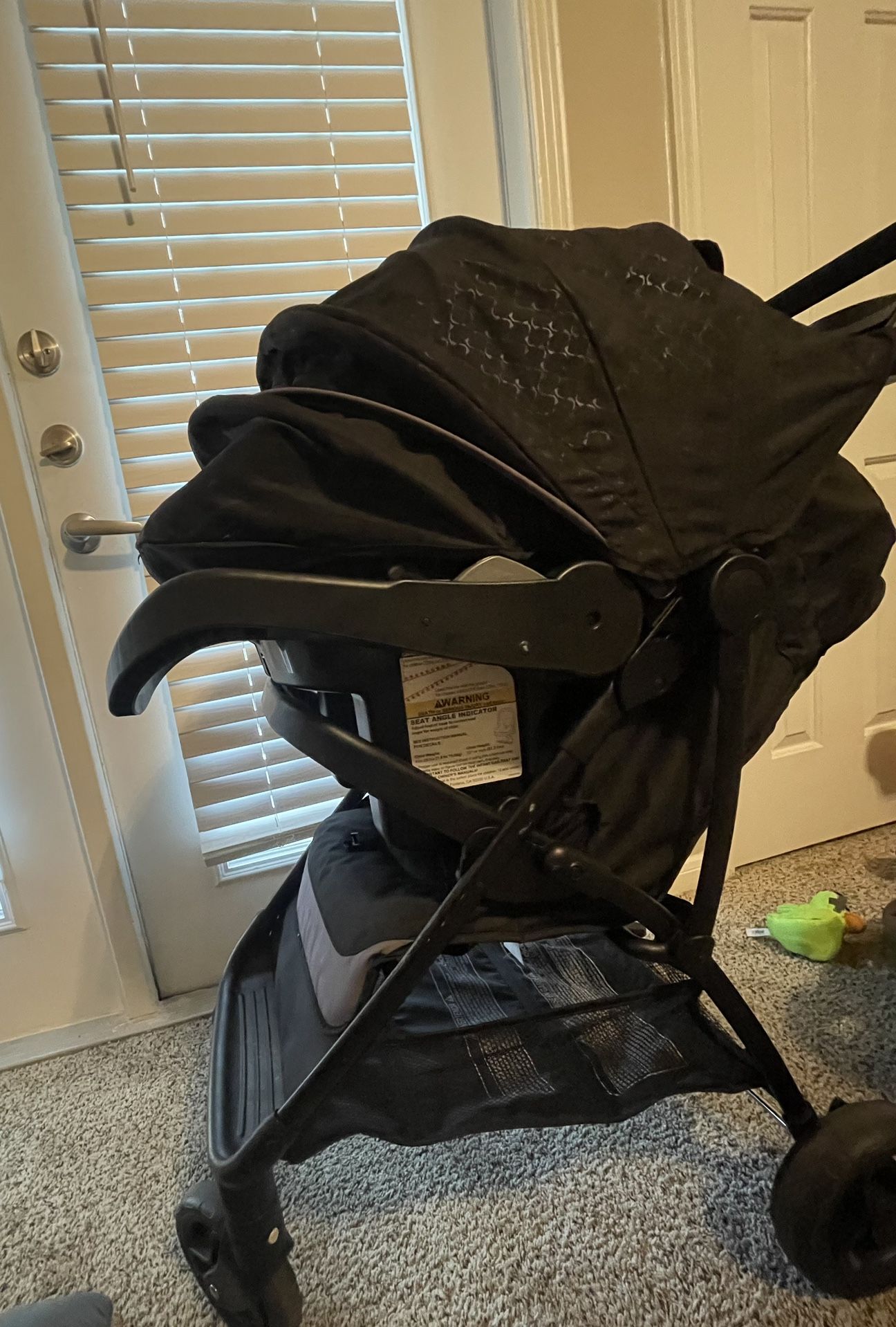 Car Seat/stroller& Base