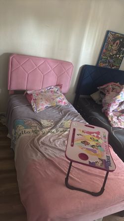 Twin Size Beds