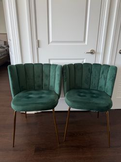 Dark Green Velvet dining chair (2)