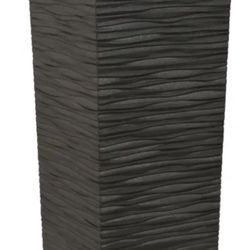 Modern And Sleek Design 13.5 in. x 26 in. Self-Watering Pot, Perfect Condition. 