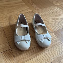 Brand New Ivory Nina Ballet Flats- Size 11 Toddler