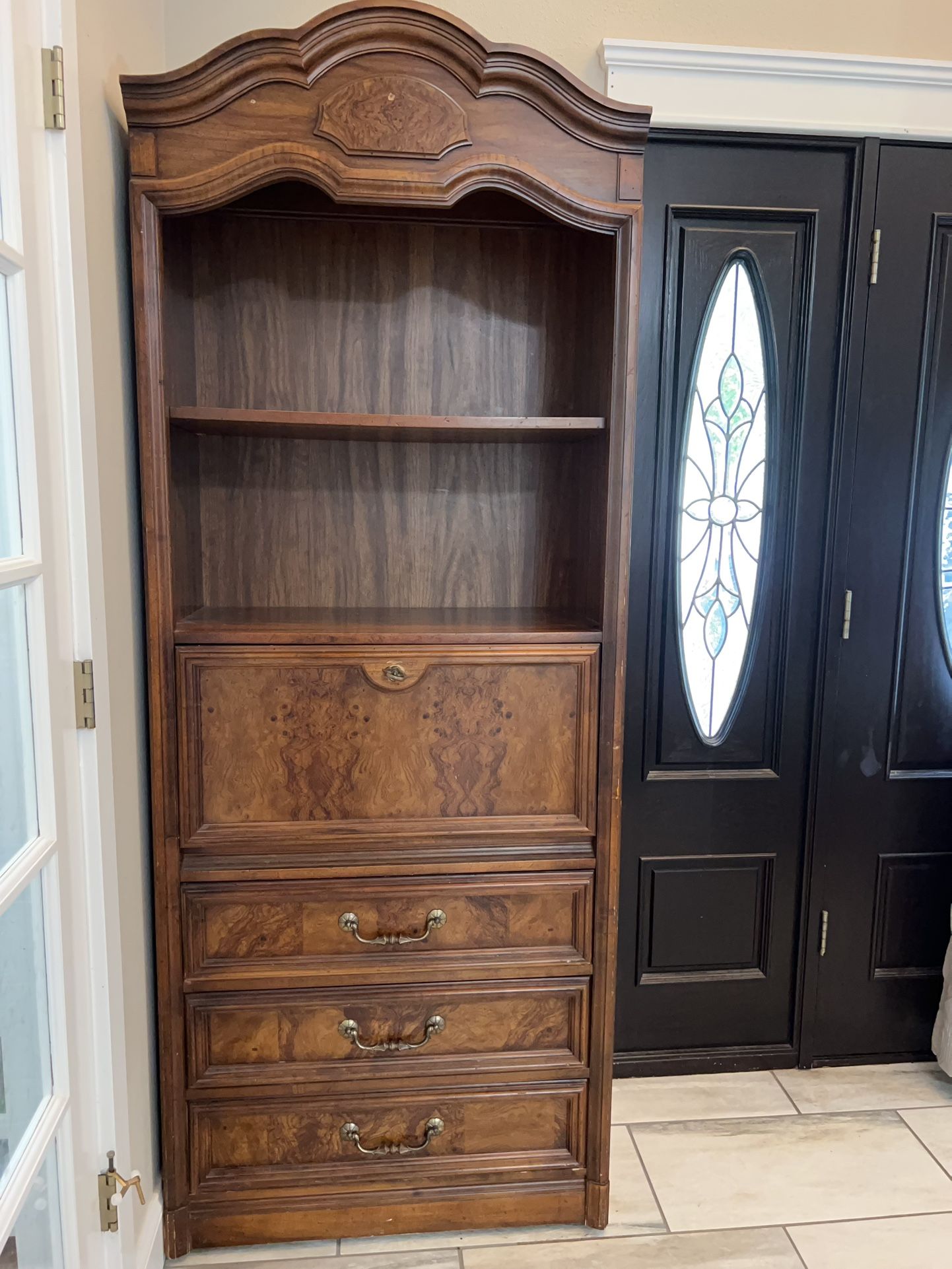 free cabinet