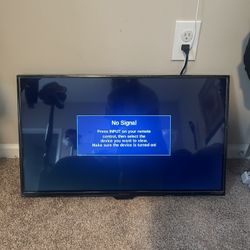 *Brand New* Insignia F20 32 Inch TV 