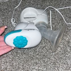 breast pump 