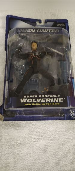 X-Man Wolverine Figurine Posable