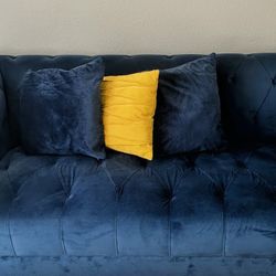 Sofa And Oversized Chair 