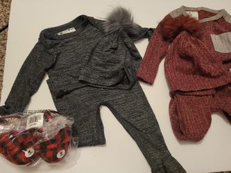 Hannakay Footies With Hats And Booties