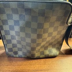 Louis Vuitton Crossbody\New