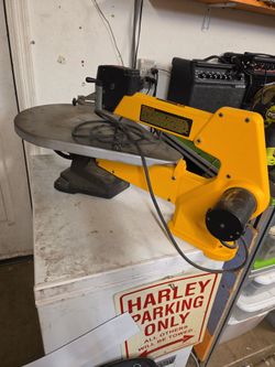 DeWalt 20" Scroll Saw