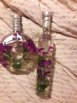 Set of 2 Bath oil Fleur with flowers decoration and moon charms