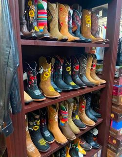 Botas vaqueras de piel para mujer