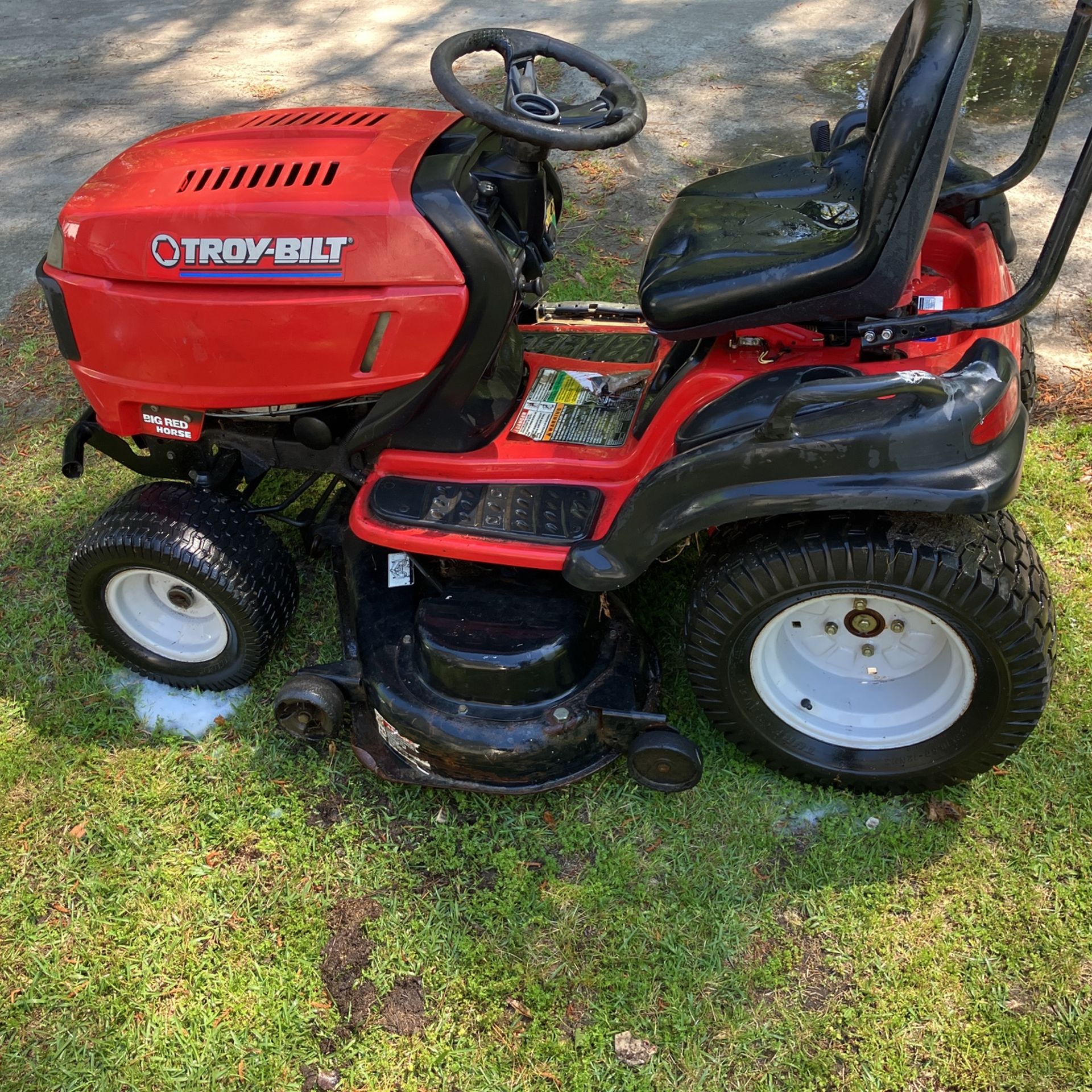 Troy Bilt Big Red Horse 50 Inc Deck for Sale in Fayetteville, NC OfferUp
