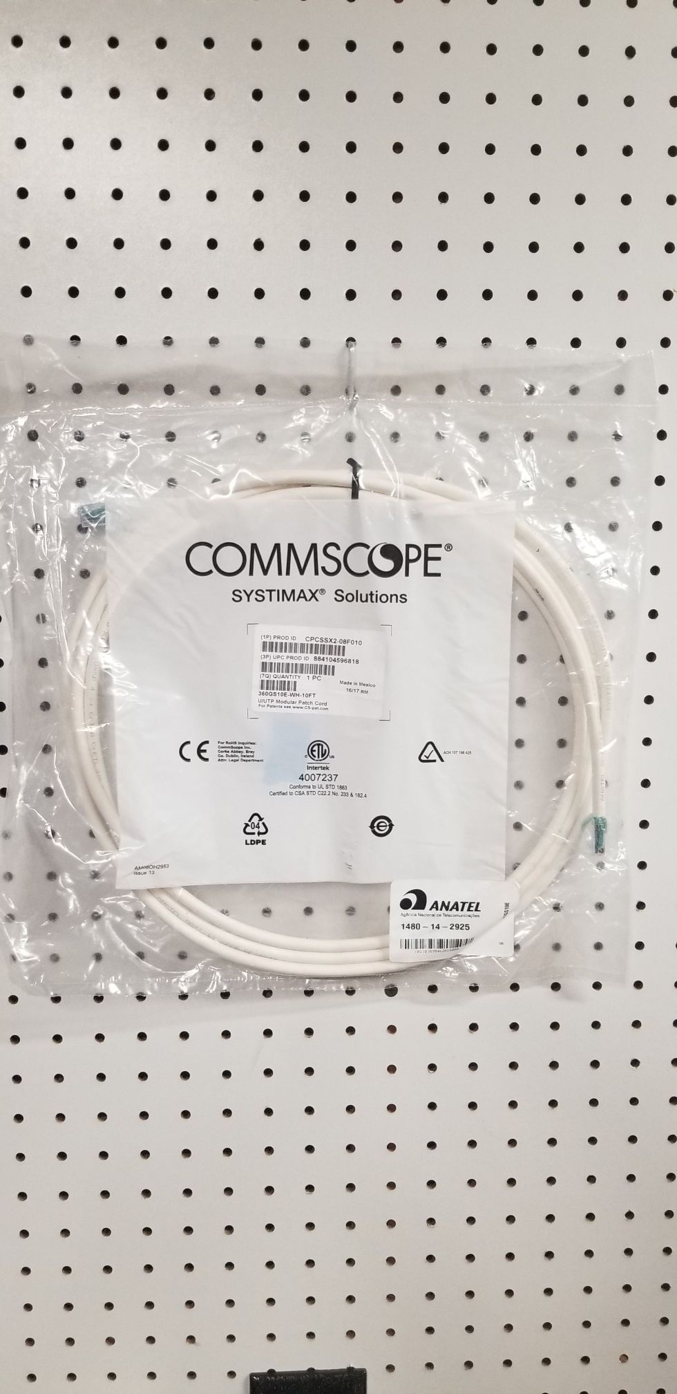 Commscope CAT6 Data Cable 10ft. NiB