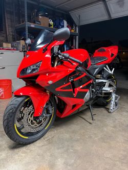 CBR600rr Honda 2006