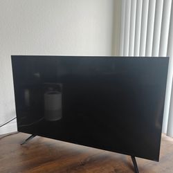 TCL Roku TV 100$ in very good condition with remote