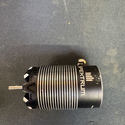 Spektrum Firma 2200kv 1/8 Scale Motor