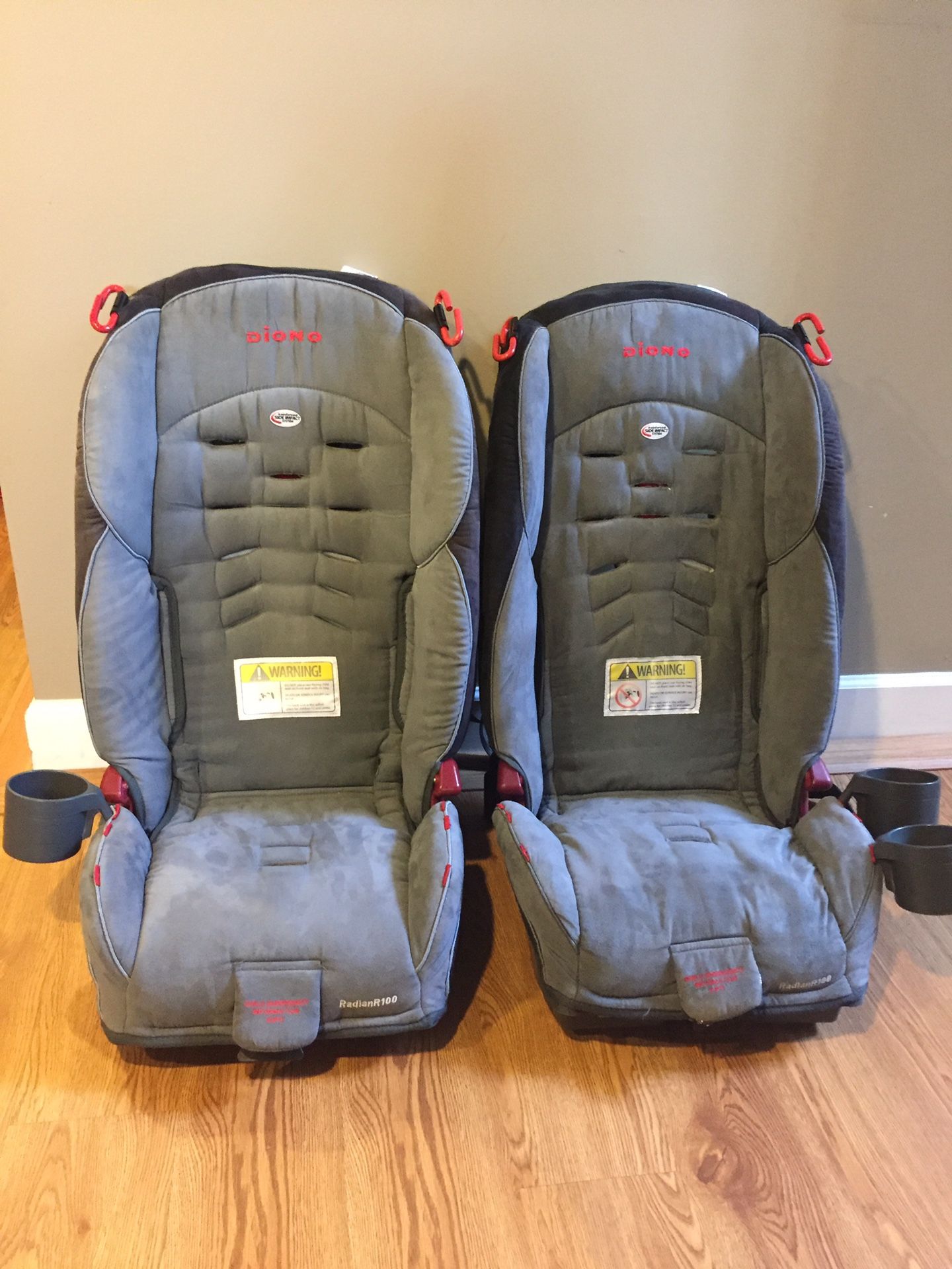 Diono Radian R100 convertible + booster car seats