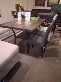 Comedor nuevo con 6 o8 sillas en e s special solo$549