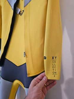 Roxy women's wetsuit pair (Long John and Jacket top)