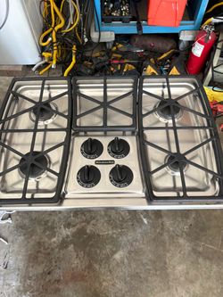 KITCHEN AID 30 INCHES FLAT COOKTOP GREAT CONDITION ESTUFA DE GAS PLANA MUY BUENA