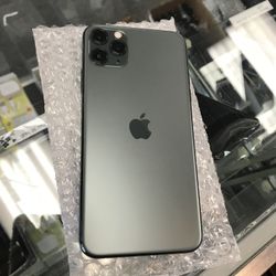 iPhone 11 Pro Max 64gb Unlocked Excellent Condition 