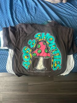 GRAPHIC T shirts