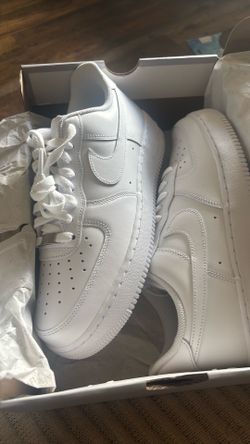 Men Air Force’s size 10