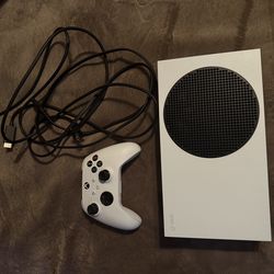Xbox Series S Gaming Console