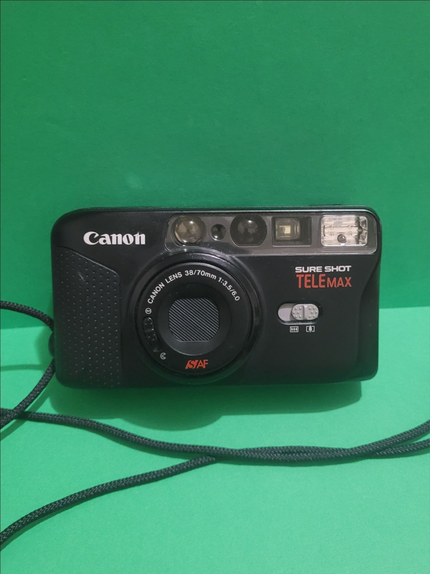 CANON Sure Shot Telemax 35mm Film Camera 38-70mm Zoom Lens.