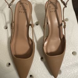 Nude Tiny Heels