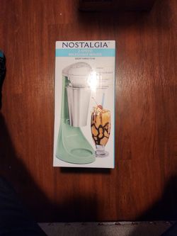 Nostalgia Milkshake Maker