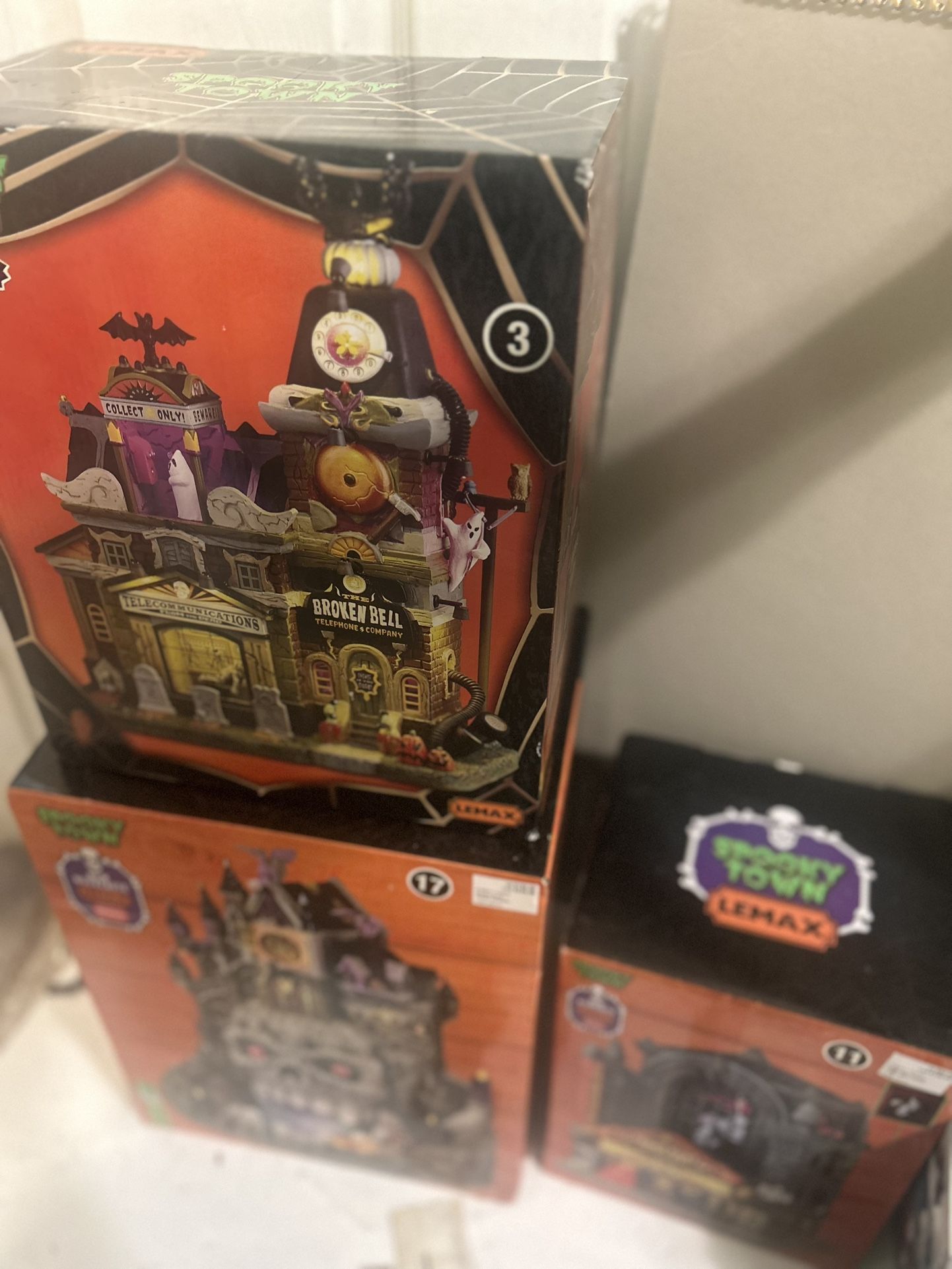 Lemax bundle of three