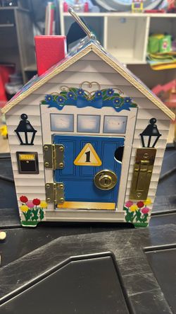 Melissa And Doug Doorbell House