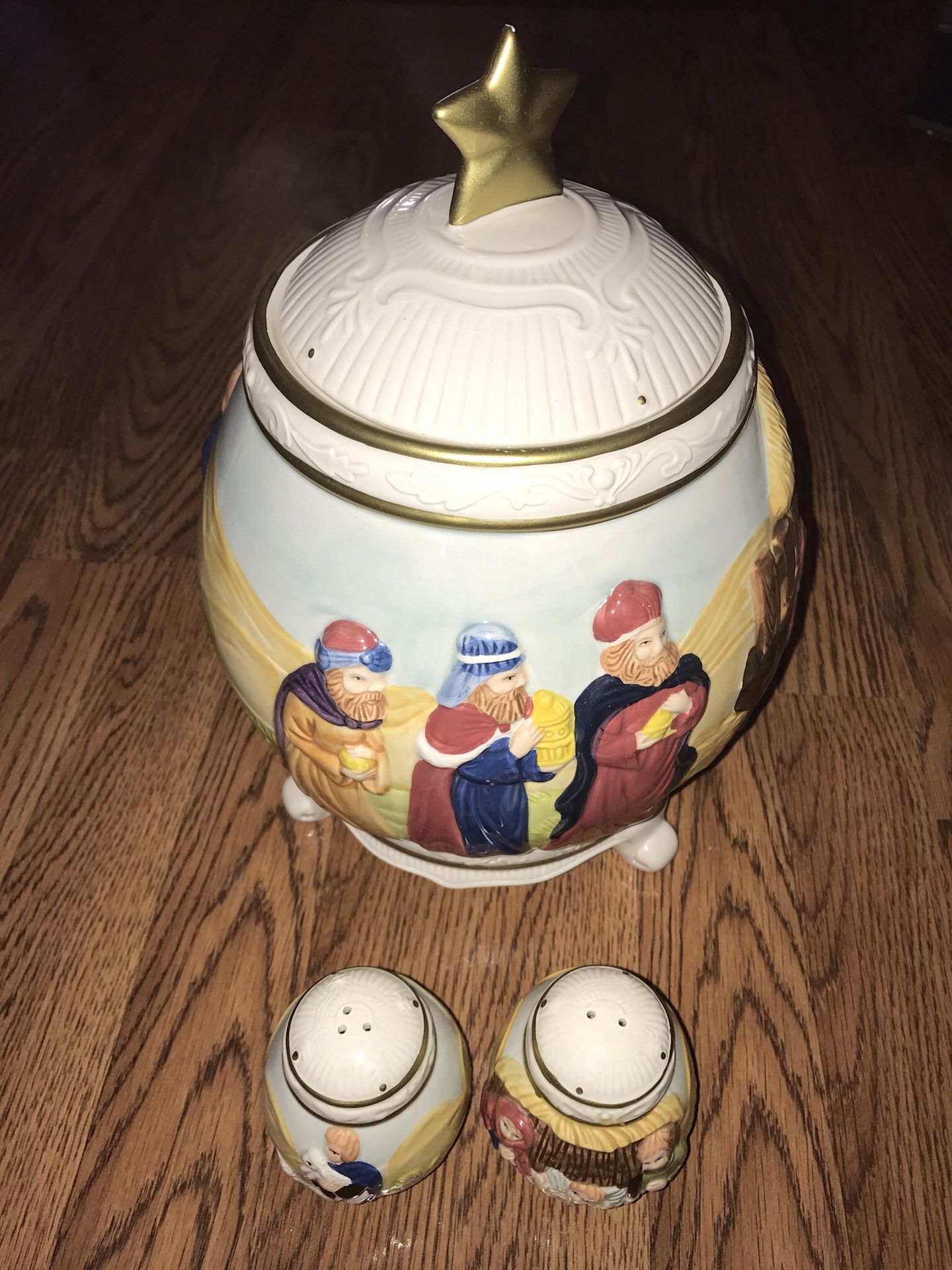 Nativity Ceramic Cookie Jar and Salt and Pepper Set $50
