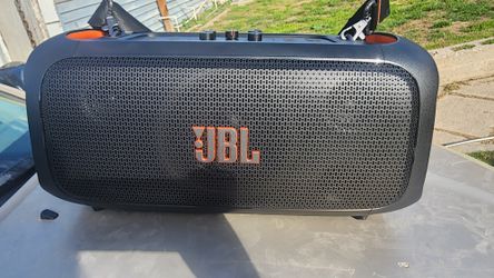JBL Partybox On The Go