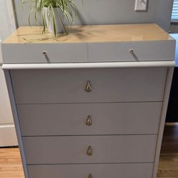 Mid-century dresser by United Furniture