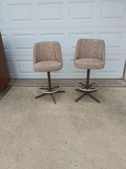 Set of bar stools with beige cushion fabric
